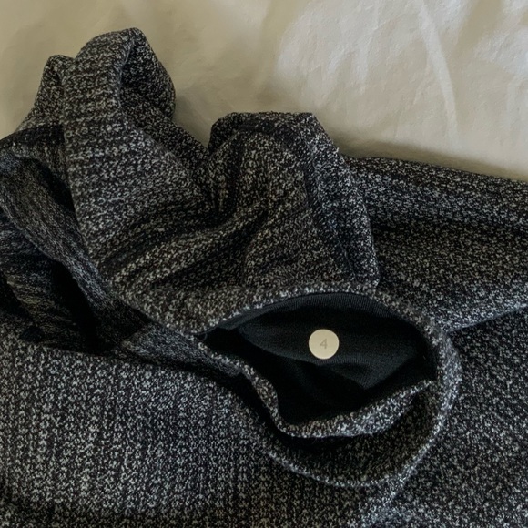 Lululemon Herringbone Leggings - Picture 6 of 8